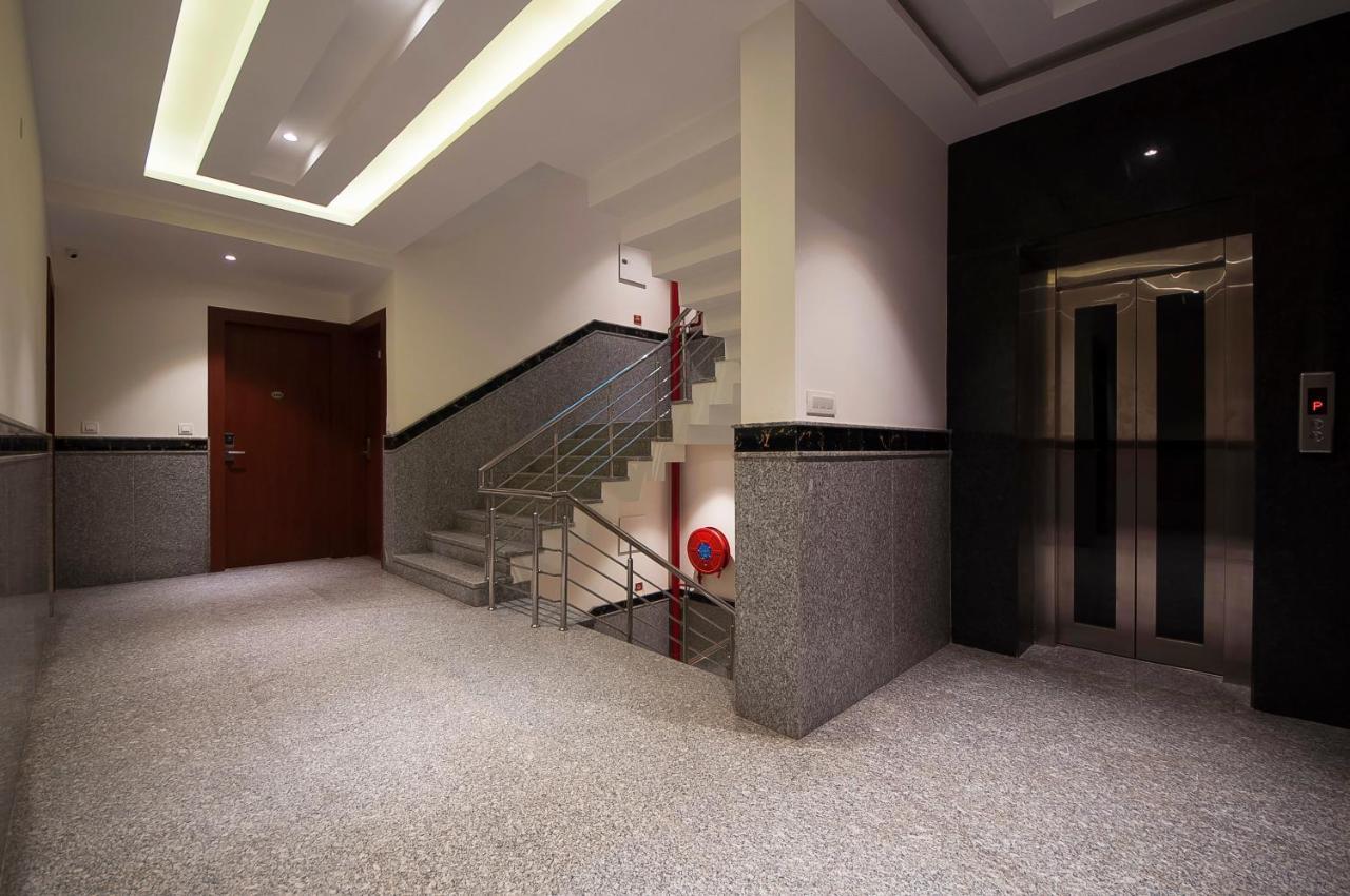 Hotel Z Suite-near Delhi Airport
