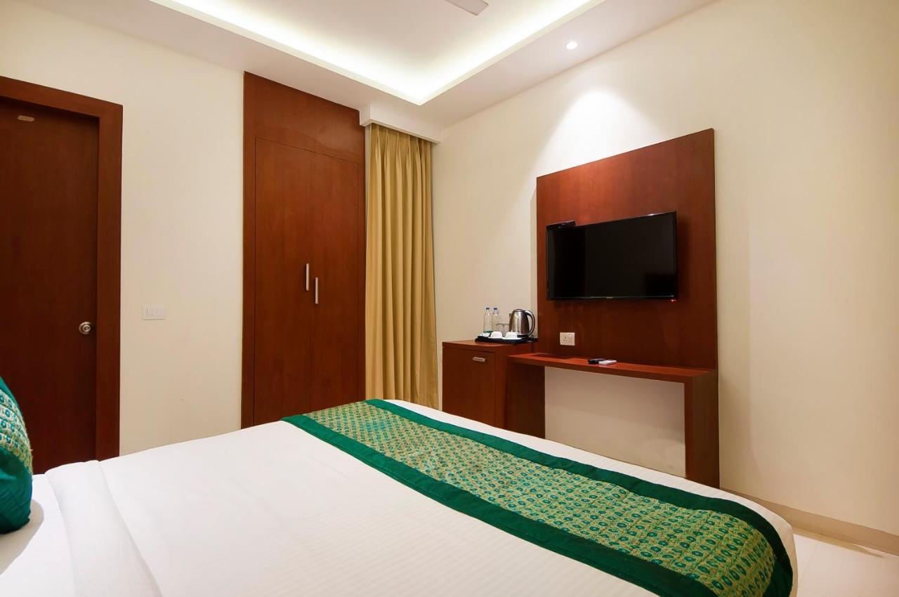 Z Suite-near Delhi Airport Hotel New Delhi