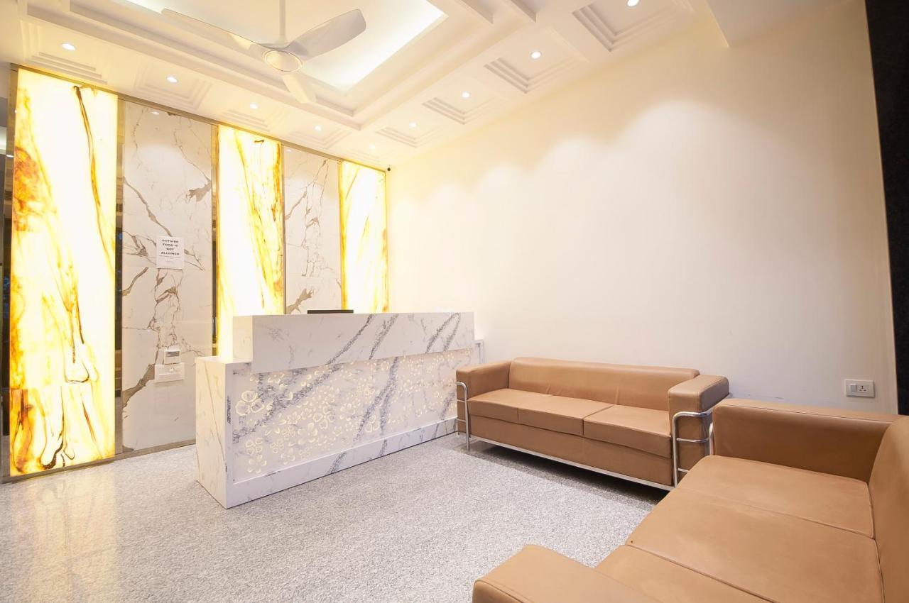 Hotel Z Suite-near Delhi Airport 4*
